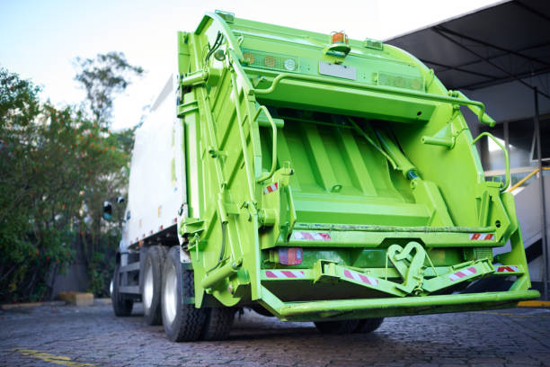 Best Attic Cleanout Services  in Lake Ronkonkoma, NY